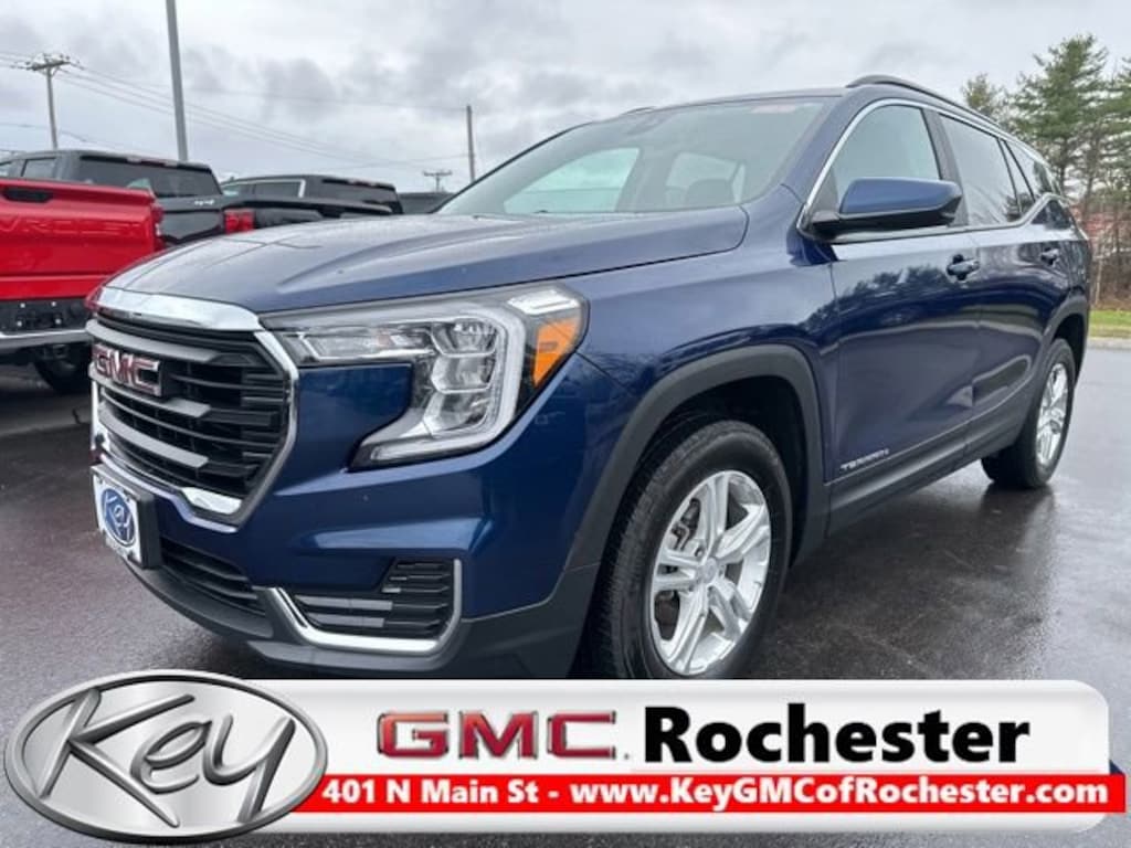 Used 2023 GMC Terrain SLE SUV