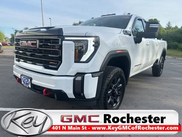 2024 GMC Sierra 4WD Crew Cab Standard Box AT4's photo