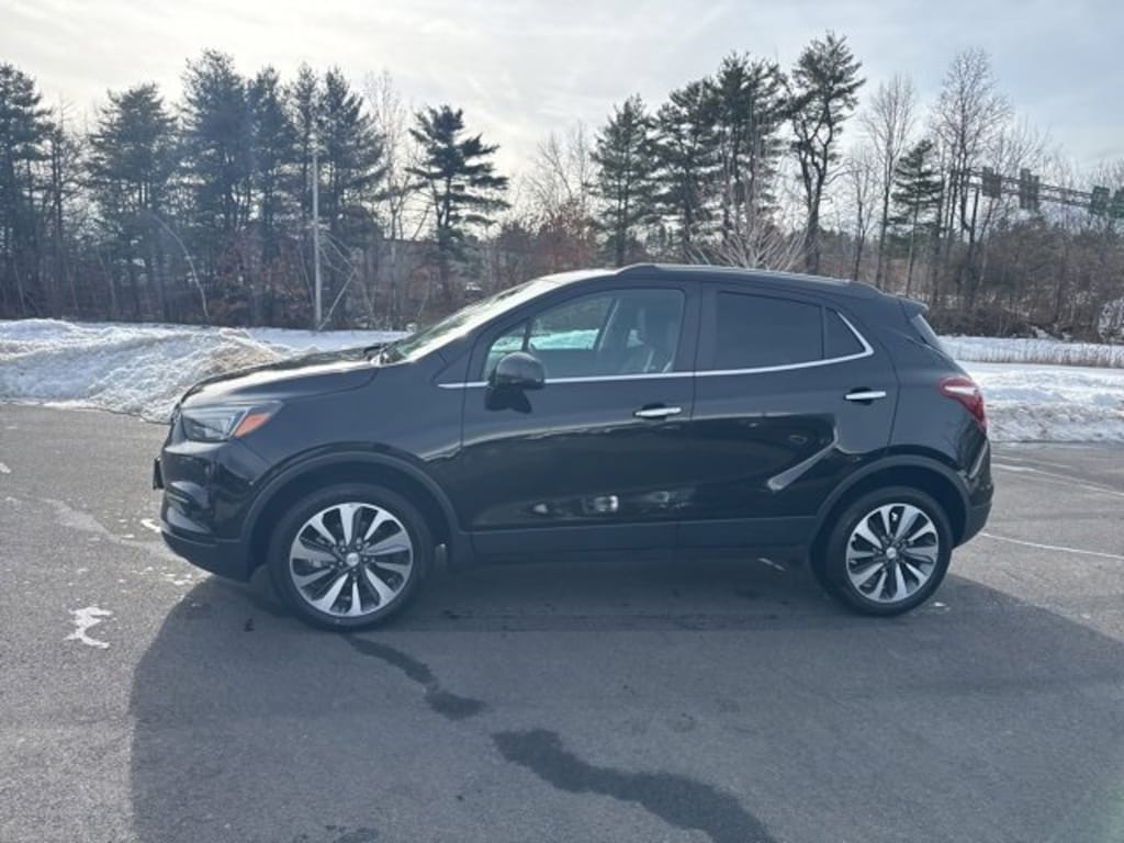 Used 2022 Buick Encore Preferred SUV