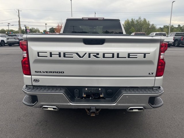2022 Chevrolet Silverado 1500 LT photo 3
