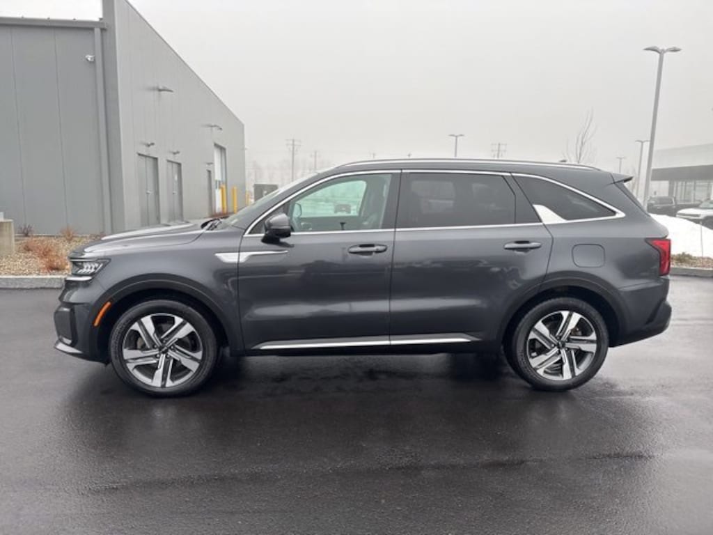 Used 2023 Kia Sorento Hybrid EX