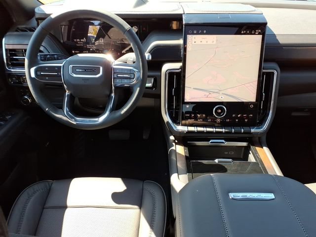 2026 GMC Yukon XL Denali - Photo 18