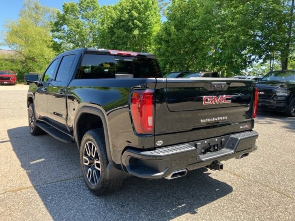 Used 2024 GMC Sierra 1500 AT4 Truck