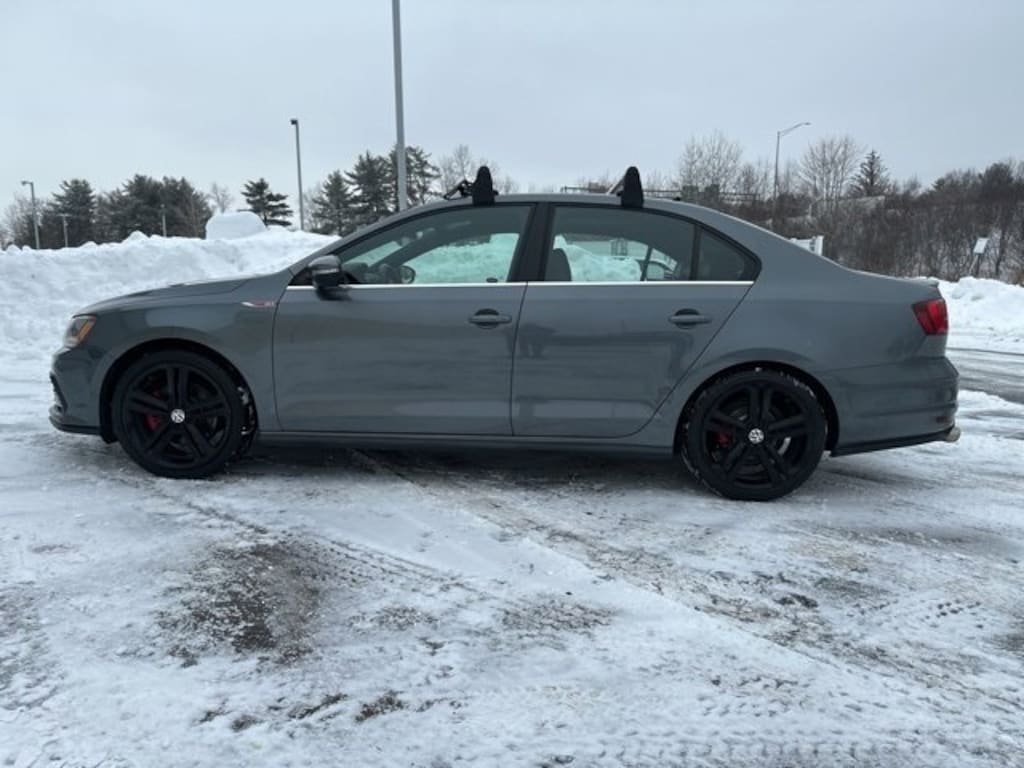Used 2017 Volkswagen Jetta GLI