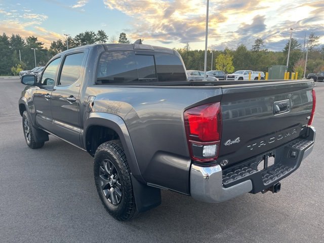2022 Toyota Tacoma SR5 V6 photo 3