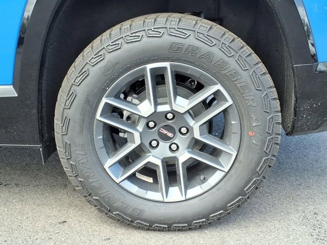2026 GMC Terrain AT4 - Photo 6