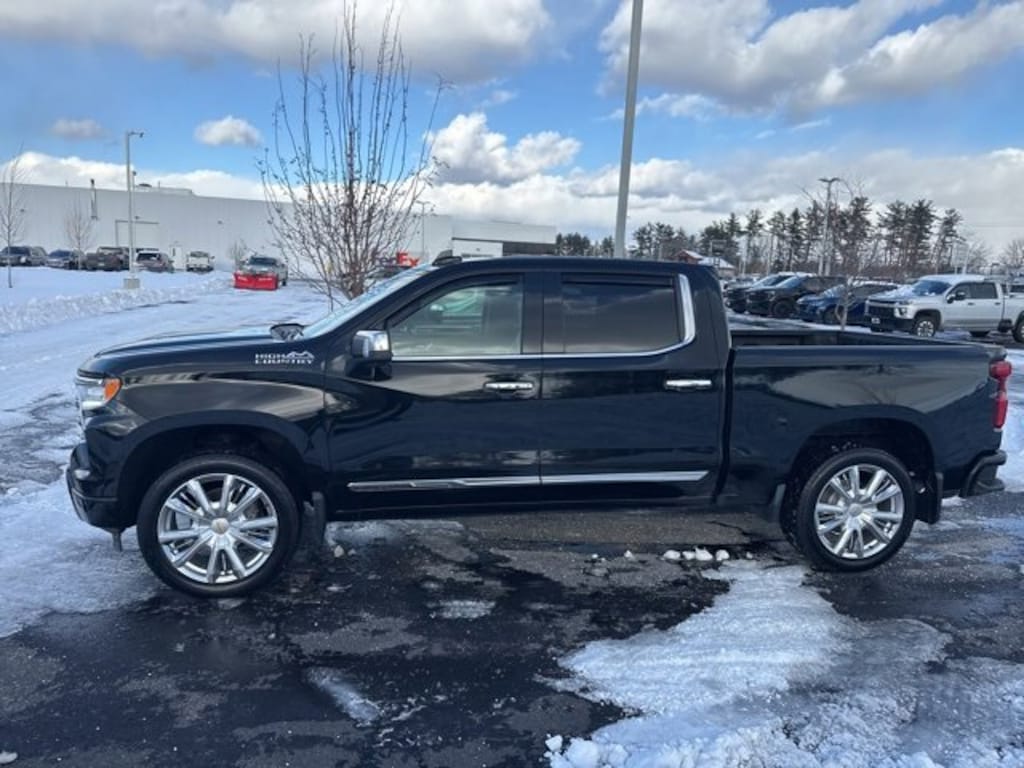 Used 2022 Chevrolet Silverado 1500 High Country Truck