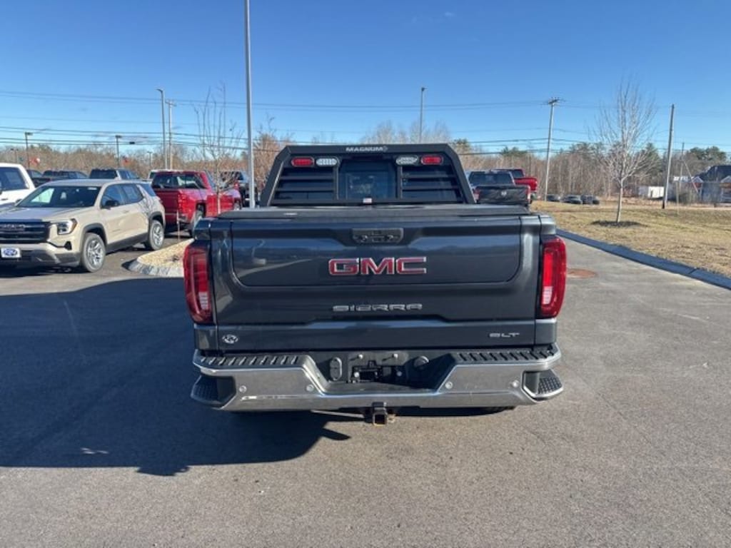 Used 2021 GMC Sierra 1500 SLT Truck