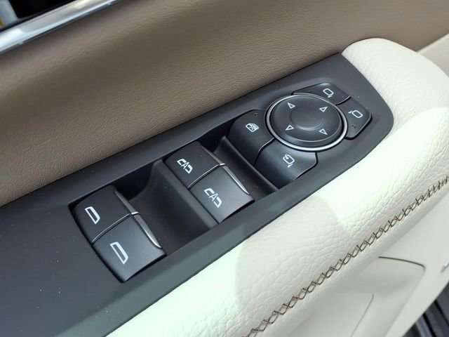 2026 GMC Yukon Denali - Photo 21