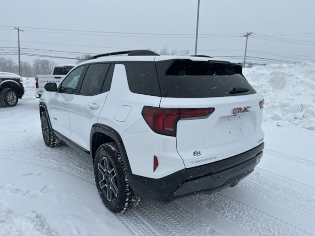 Used 2026 GMC Terrain AT4 SUV