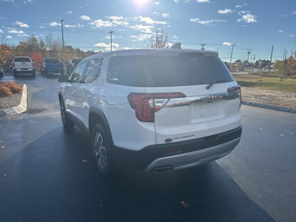 Used 2023 GMC Acadia SLE SUV