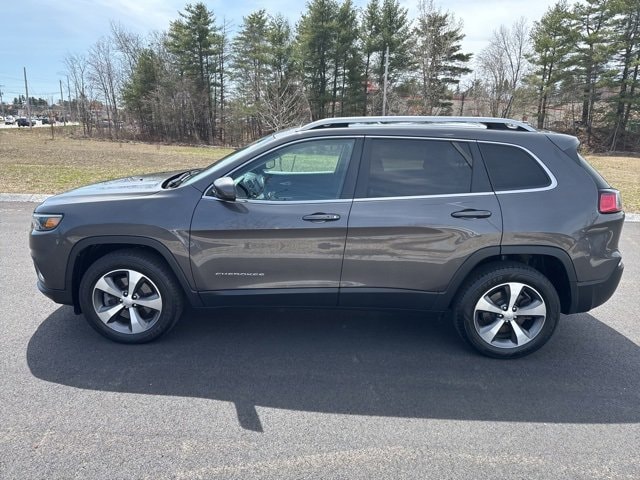 Used 2021 Jeep Cherokee Limited with VIN 1C4PJMDX4MD119503 for sale in ROCHESTER, NH