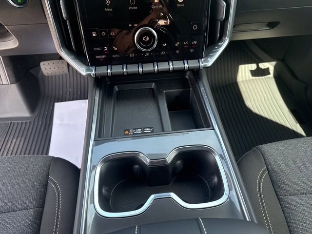 2026 GMC Acadia Elevation - Photo 17