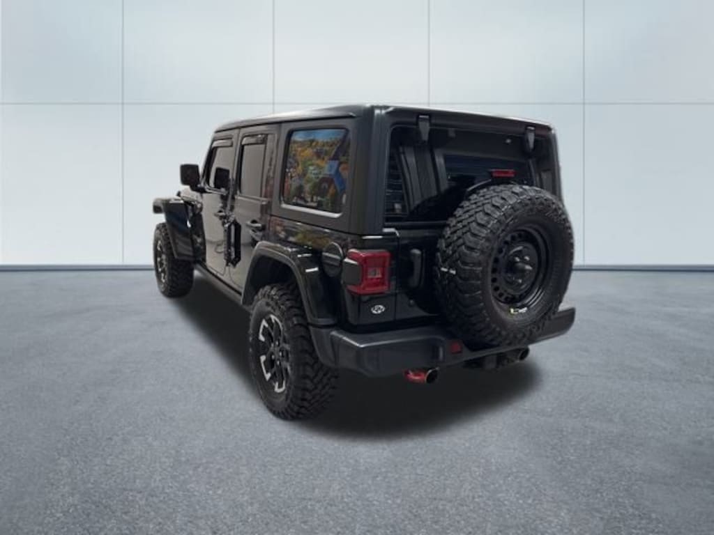 Used 2018 Jeep Wrangler Unlimited Rubicon SUV
