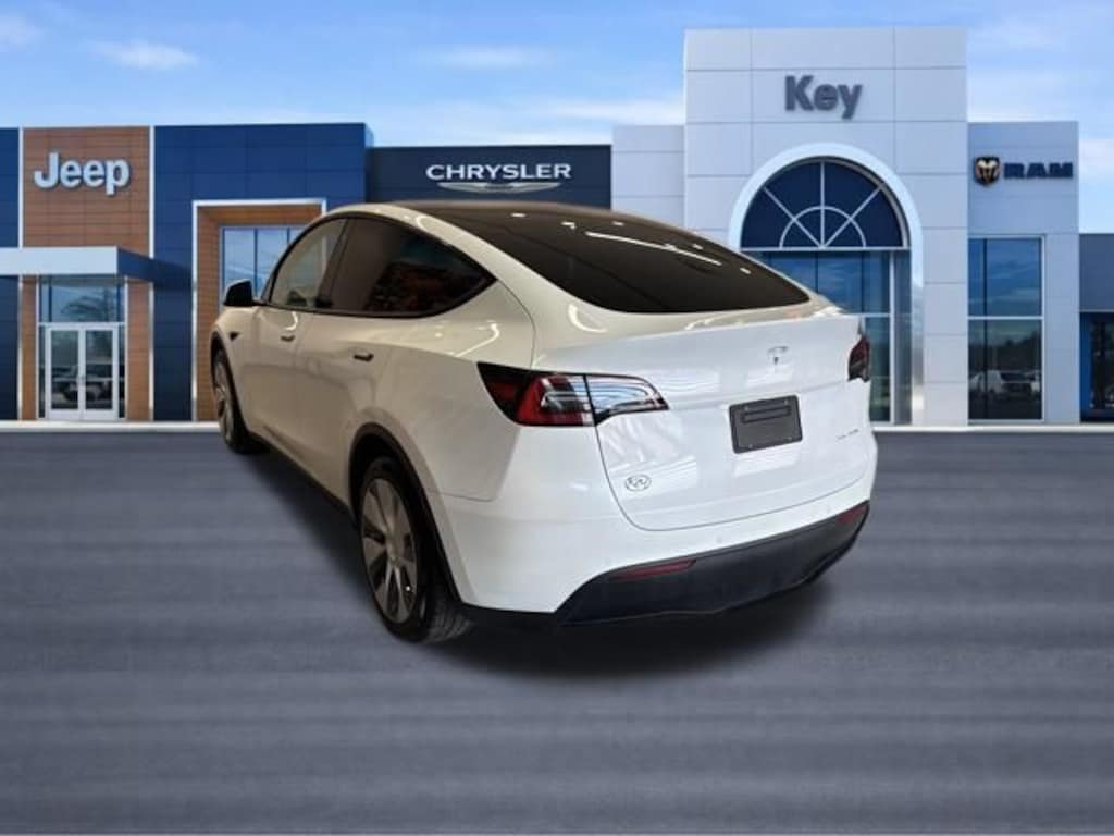 Used 2021 Tesla Model Y Long Range SUV