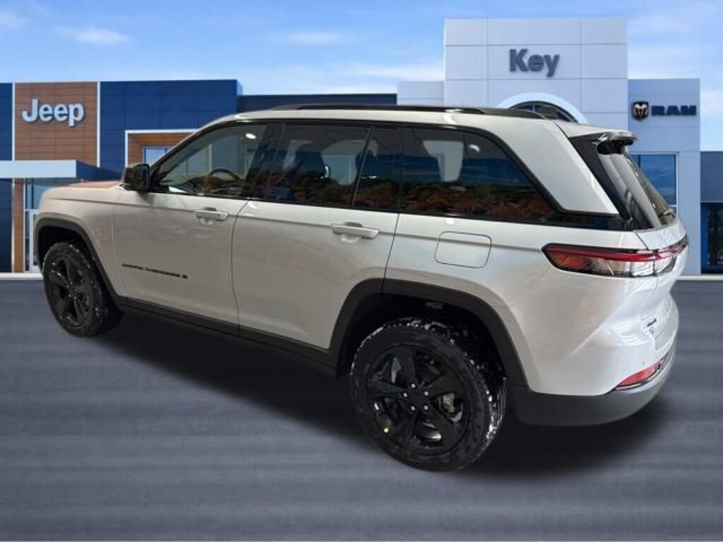 New 2025 Jeep Grand Cherokee Limited Sport Utility