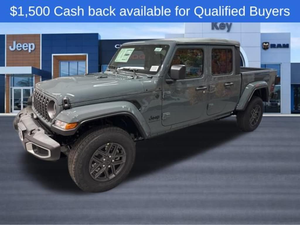 New 2026 Jeep Gladiator Sport S Pickup