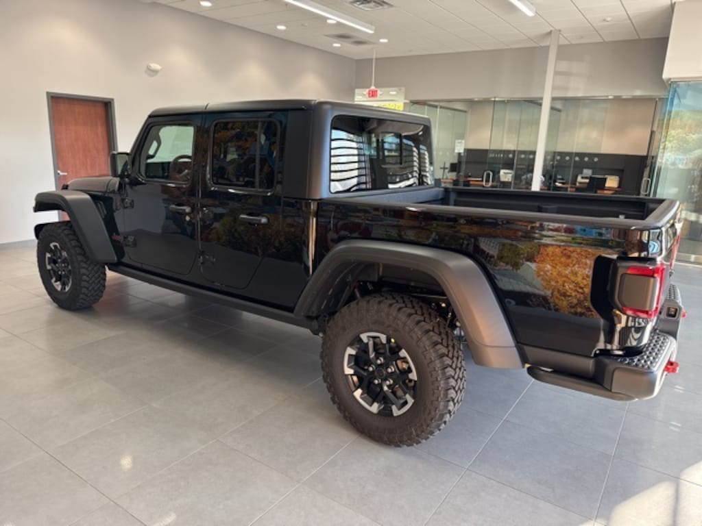 New 2025 Jeep Gladiator Rubicon Pickup