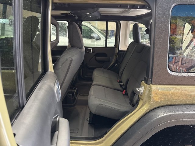 2026 Jeep Wrangler 4-Door Willys - Photo 36