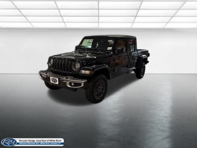 2026 Jeep Gladiator Sport S's photo