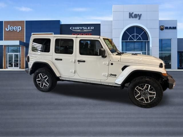 2025 Jeep Wrangler 4-Door Sahara - Photo 12