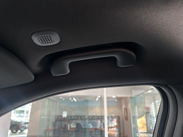 2025 Jeep Grand Cherokee L Altitude - Photo 35
