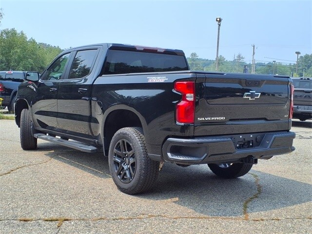 2023 Chevrolet Silverado 1500 LT Trail Boss photo 3