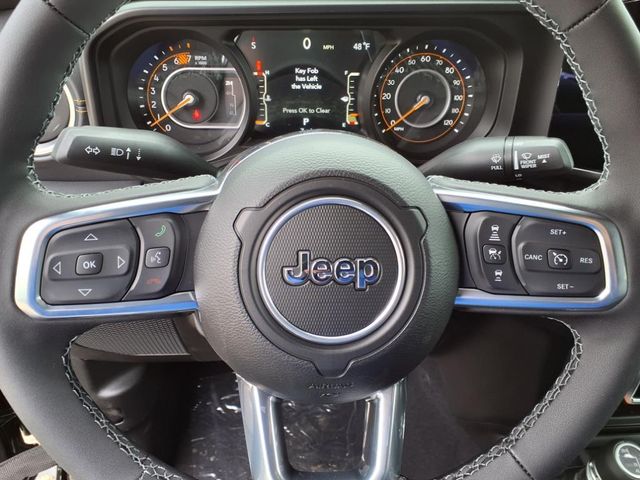 2025 Jeep Wrangler 4-Door Sahara - Photo 20