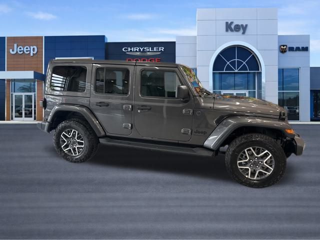 2025 Jeep Wrangler 4-Door Sahara - Photo 11