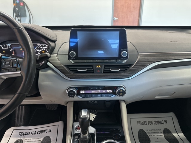 View 30