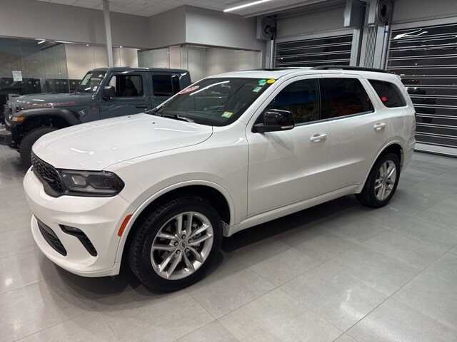 2023 Dodge Durango GT Plus photo 2
