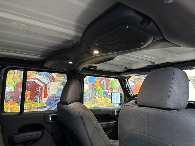 2026 Jeep Wrangler 4-Door Willys - Photo 45