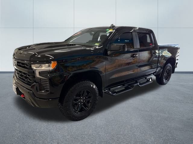 2024 Chevrolet Silverado 1500 LT Trail Boss photo 2