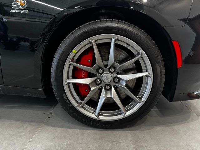 2025 Dodge Charger Daytona Scat Pack - Photo 12