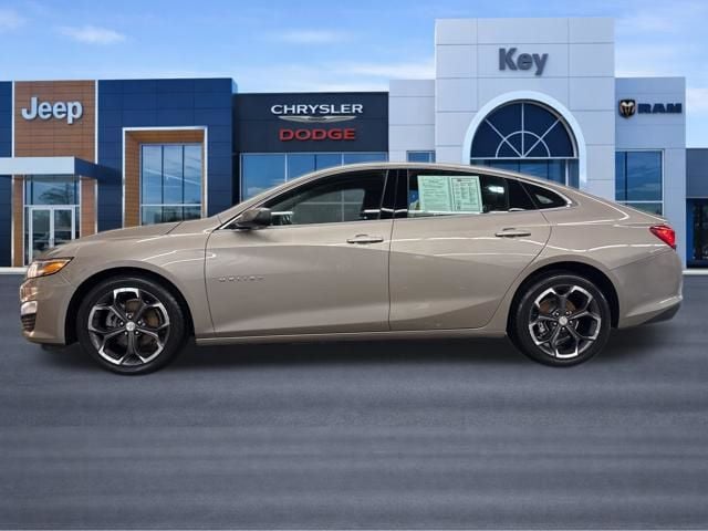 Used 2023 Chevrolet Malibu 1LT with VIN 1G1ZD5ST7PF234782 for sale in Rochester, NH