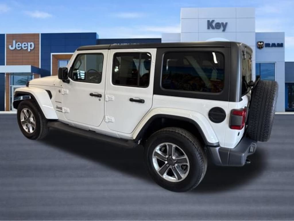 Used 2021 Jeep Wrangler Unlimited Sahara SUV