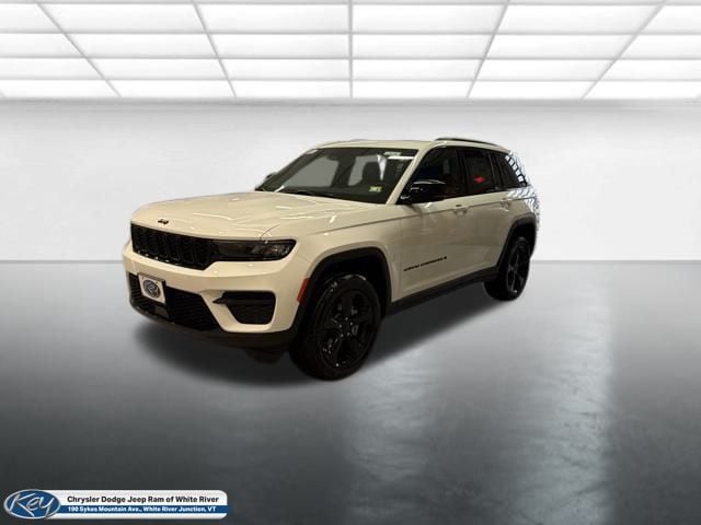 2025 Jeep Grand Cherokee Altitude's photo