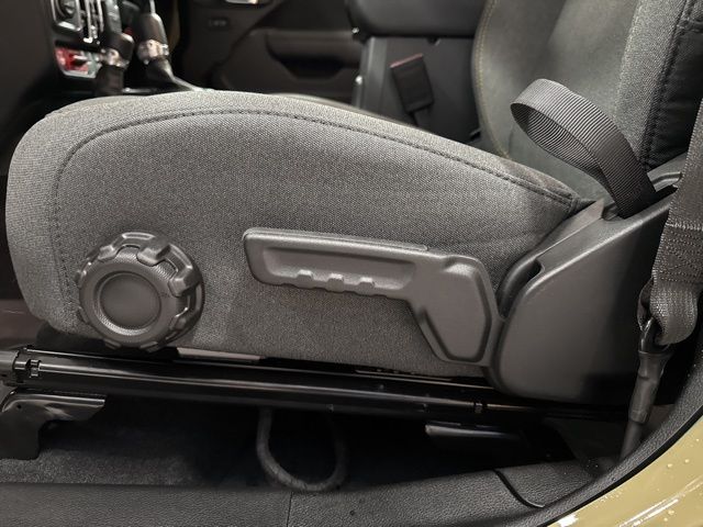2026 Jeep Wrangler 4-Door Willys - Photo 24