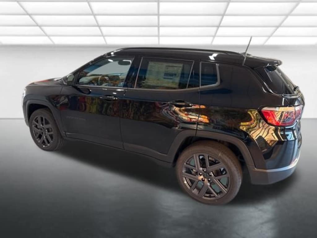 New 2026 Jeep Compass Limited Sport Utility