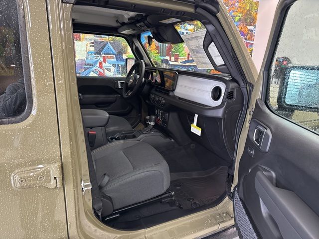 2026 Jeep Wrangler 4-Door Willys - Photo 48
