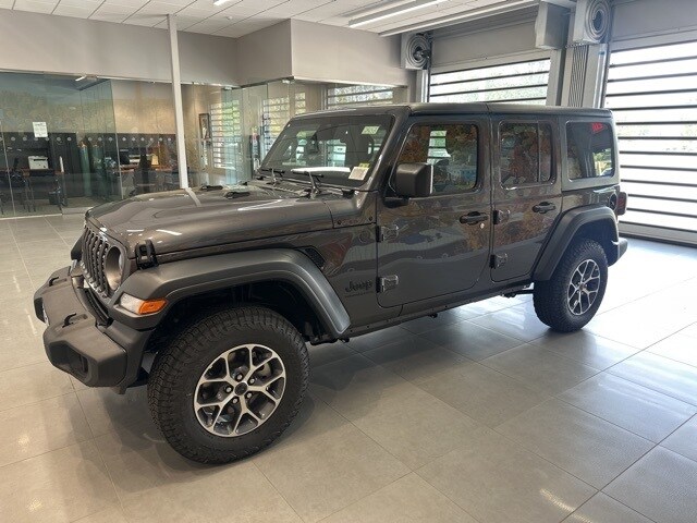 2025 Jeep Wrangler Sport S photo 2