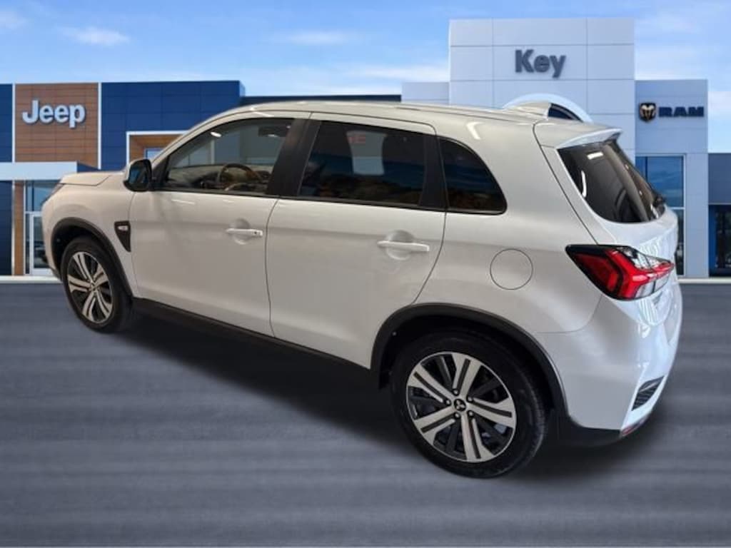 Used 2024 Mitsubishi Outlander Sport 2.0 ES SUV