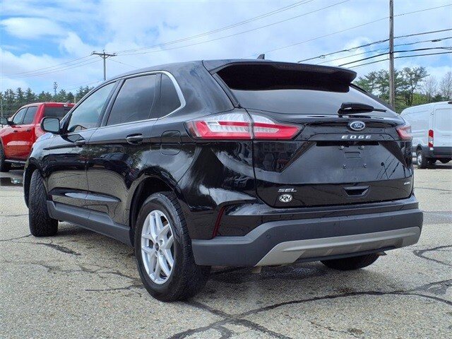 2023 Ford Edge SEL photo 3