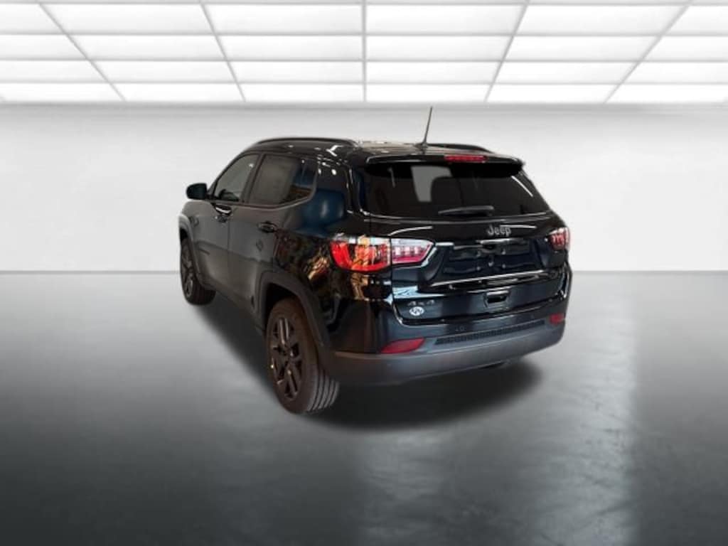 New 2026 Jeep Compass Limited Sport Utility