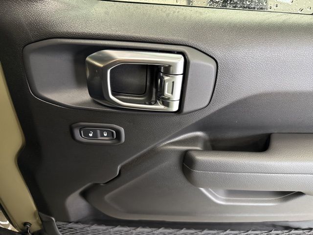 2026 Jeep Wrangler 4-Door Willys - Photo 47
