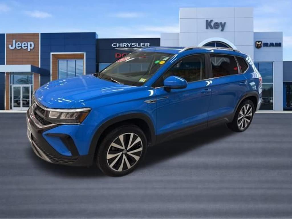 Used 2023 Volkswagen Taos 1.5T SE SUV