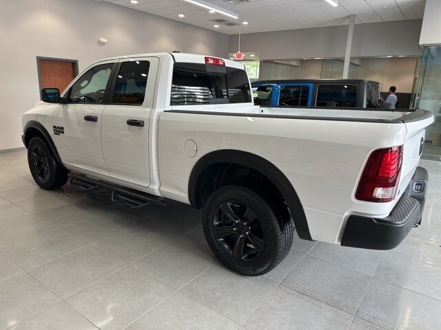 2022 Ram 1500 Classic Warlock photo 2