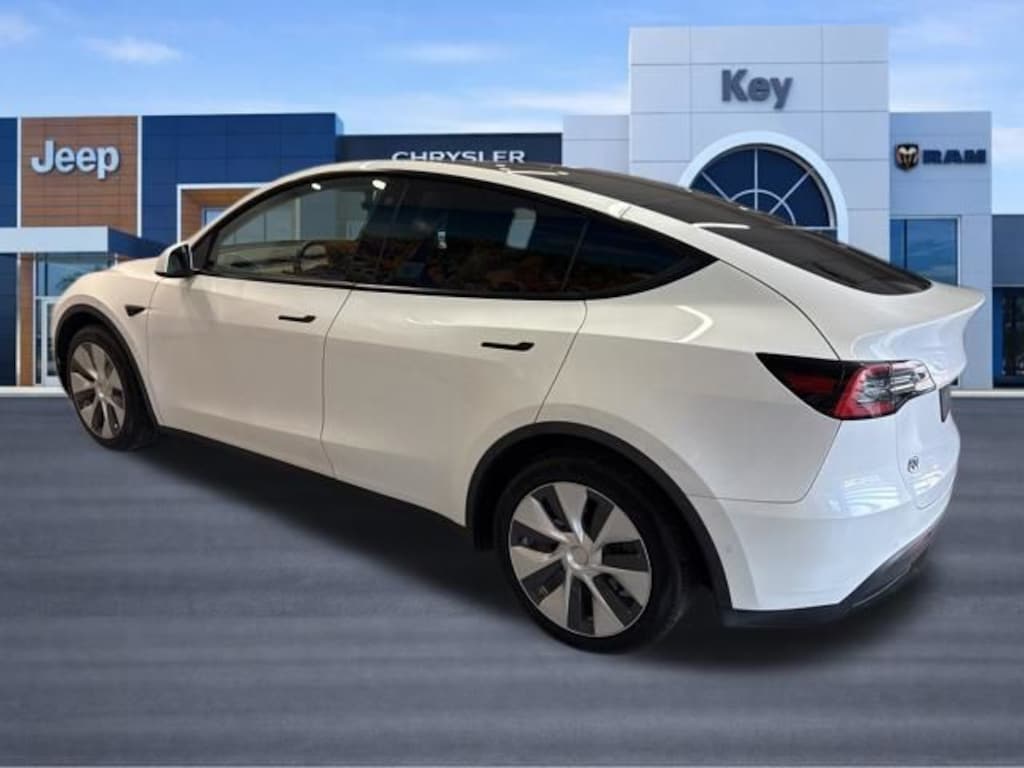 Used 2021 Tesla Model Y Long Range SUV