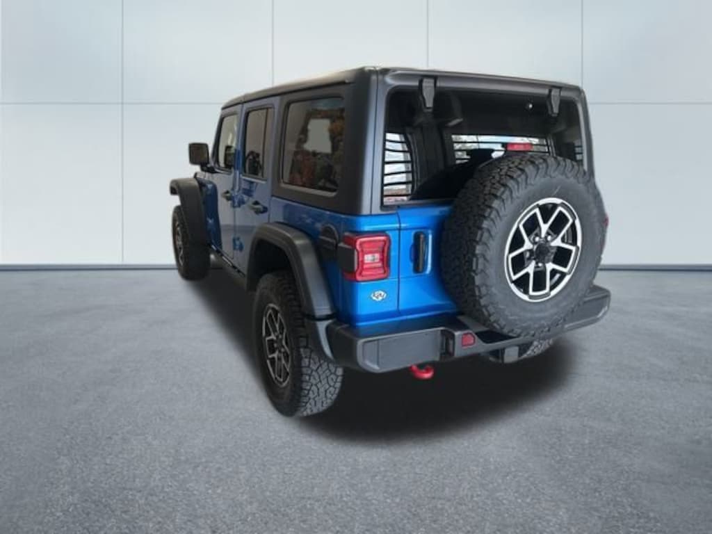 Used 2024 Jeep Wrangler Rubicon SUV