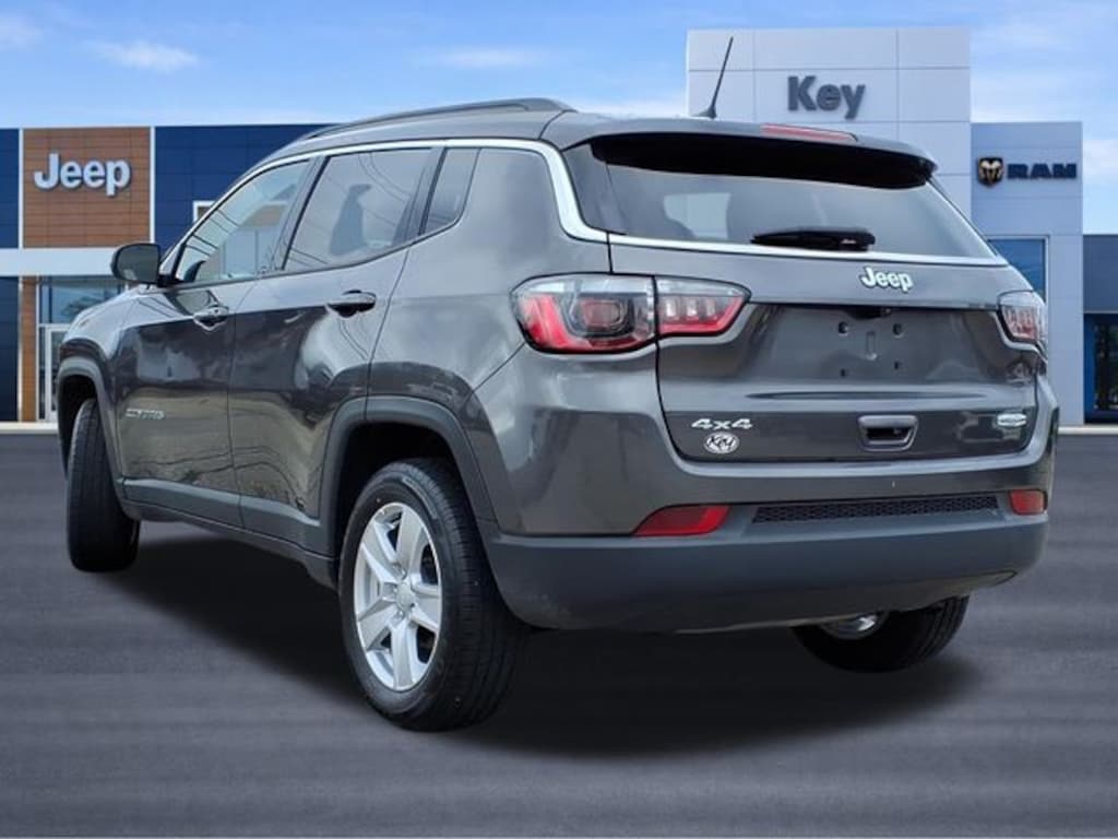 Used 2022 Jeep Compass Latitude SUV